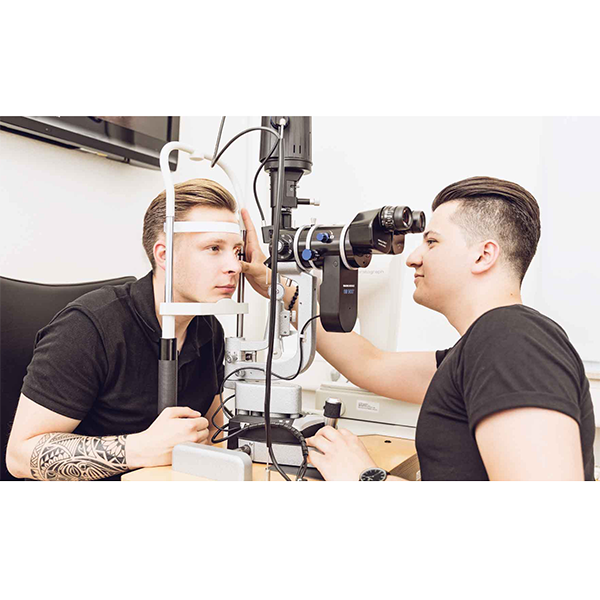 Dualer Meisterkurs Augenoptikermeister Optometrist ZVA Akademie Knechtsteden